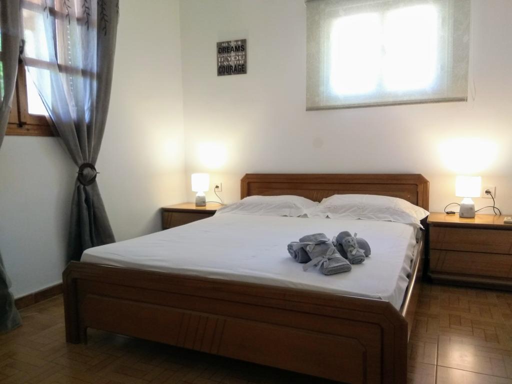 G-George Apartments By The Sea And Airport Liadha Luaran gambar