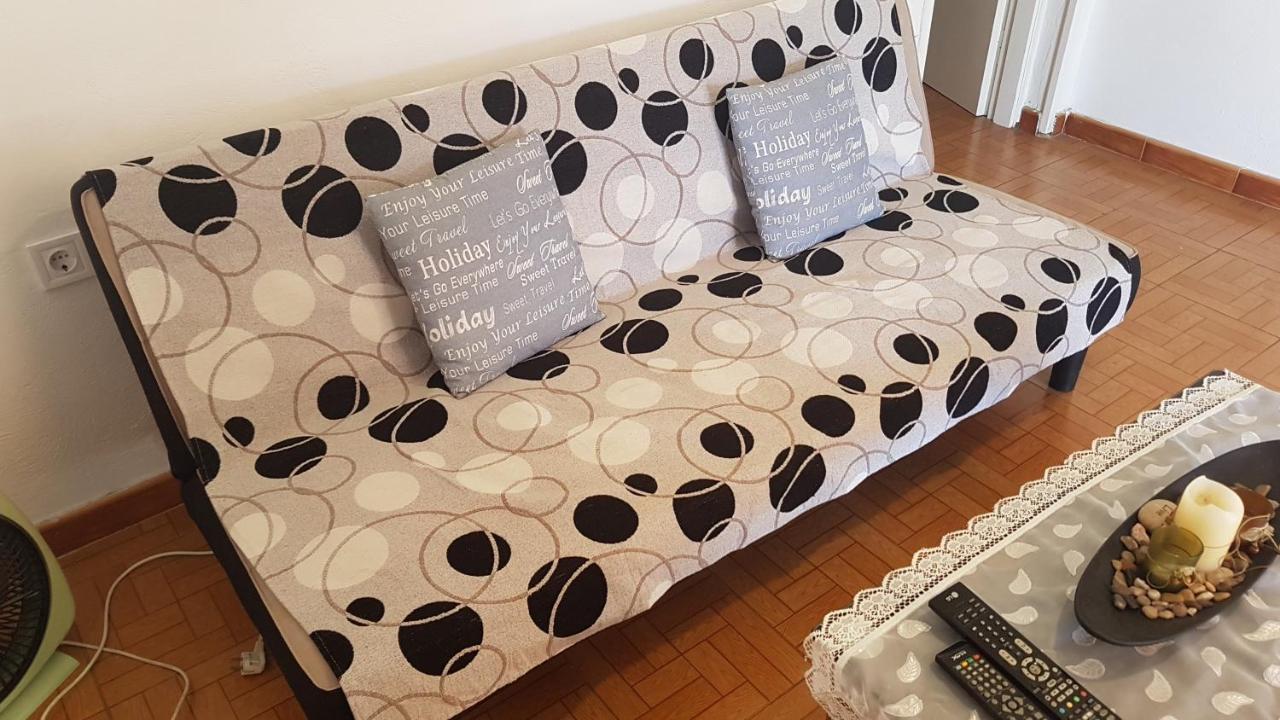 G-George Apartments By The Sea And Airport Liadha Luaran gambar