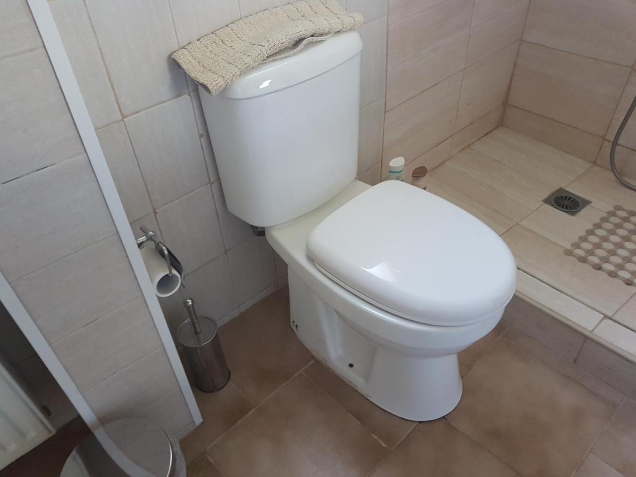 G-George Apartments By The Sea And Airport Liadha Luaran gambar