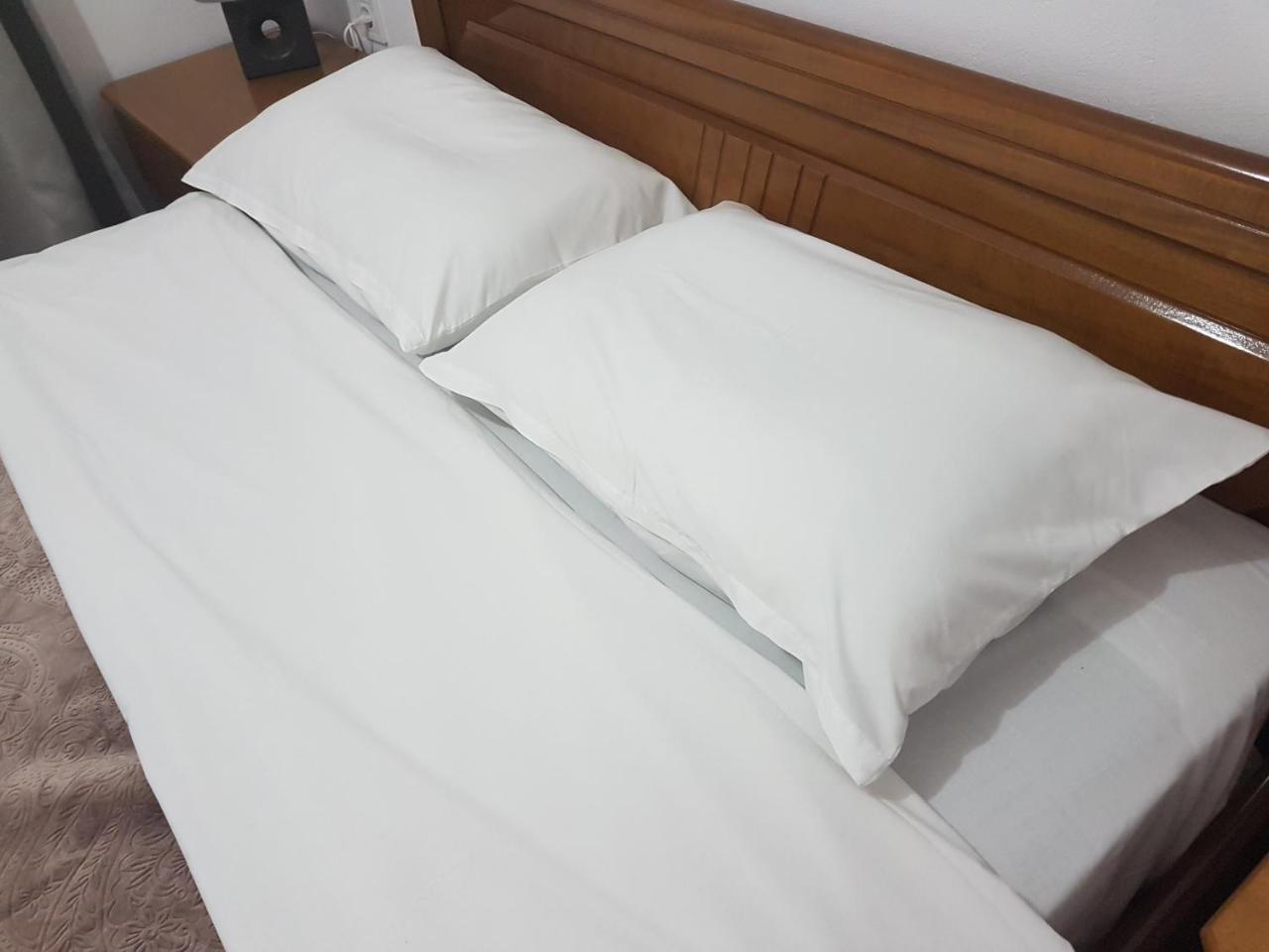 G-George Apartments By The Sea And Airport Liadha Luaran gambar